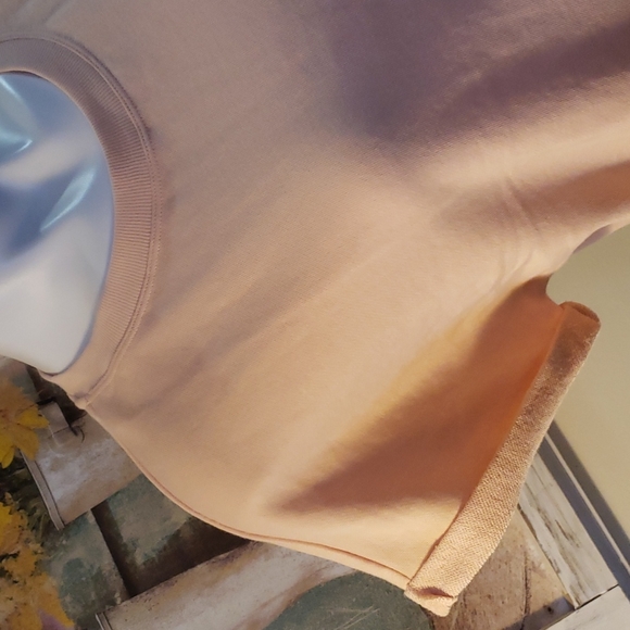 Fabletics Sweatshirt - Picture 3 of 6